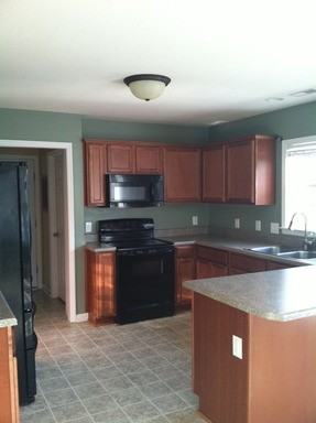 111 Michelle Ward Ln - Photo 3 of 27