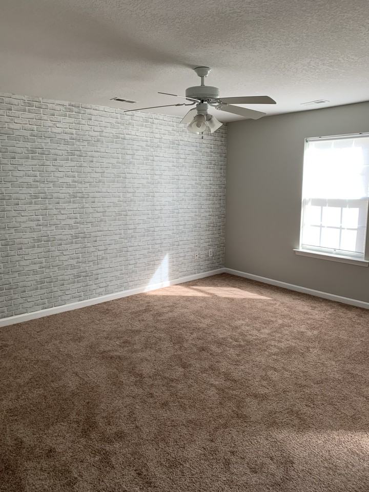 507 Vault Way - Photo 2 of 9