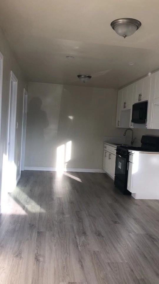 22022 Violeta Ave - Photo 2 of 2