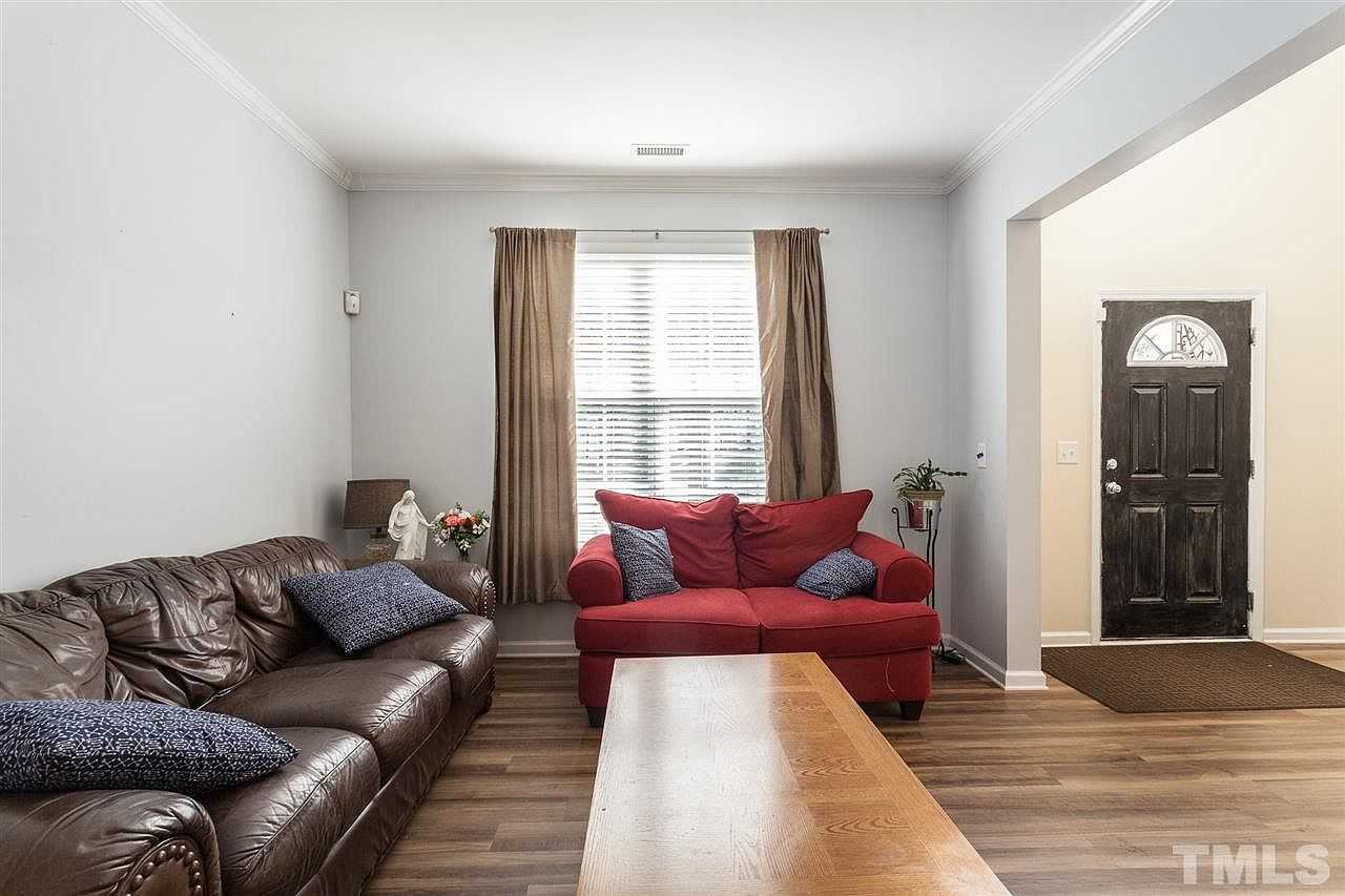 36 Autumn Leaf Ln - Photo 5 of 22