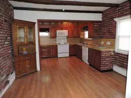 794 Belmore Ave - Photo 3 of 10