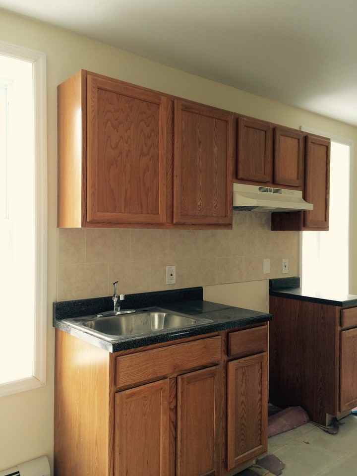 215 Summit Ave - Photo 3 of 7