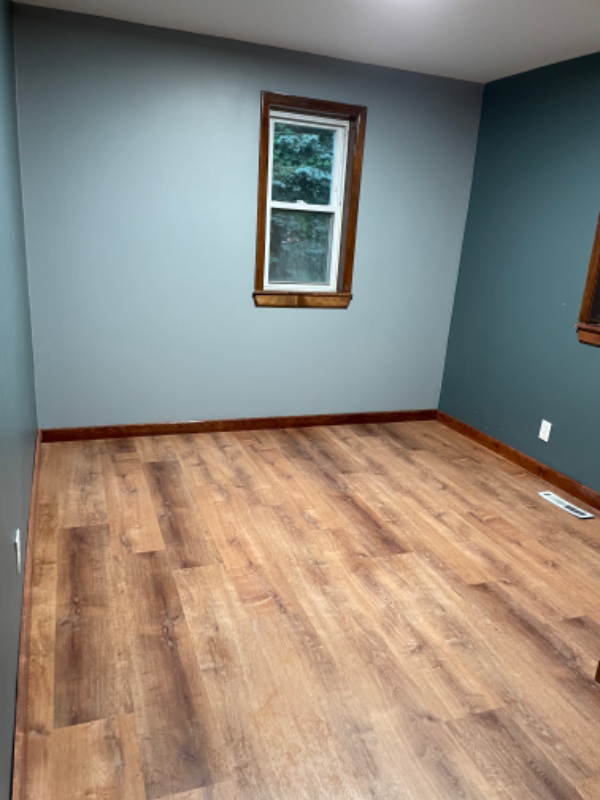 28 Race St - Photo 2 of 3