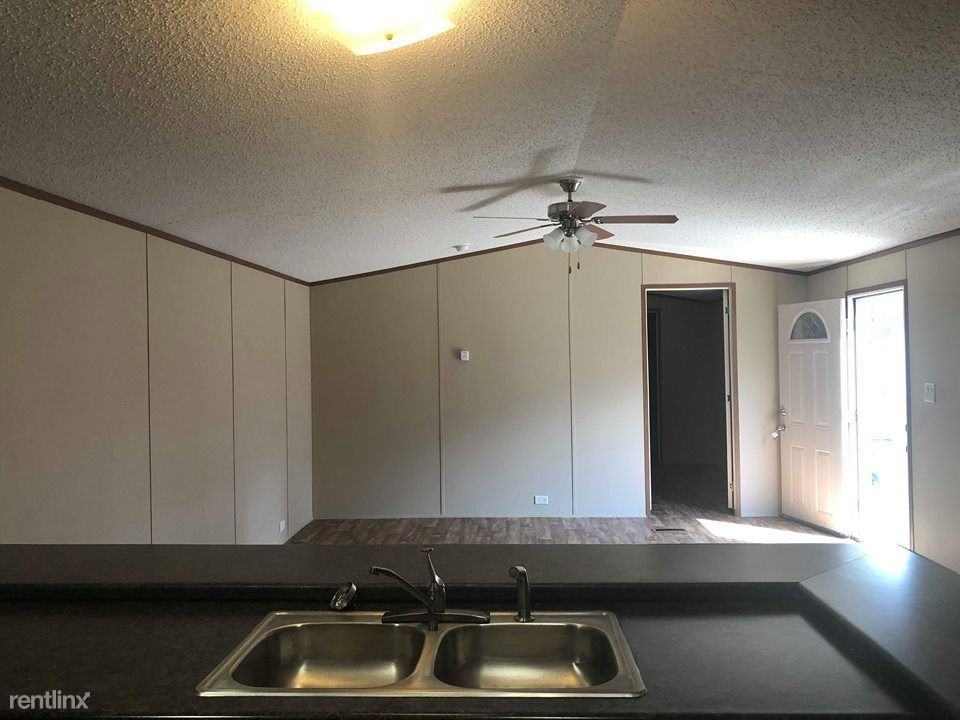 Travelers Rest Rd & Hwy 90 Apartments in Montezuma, GA 31063 Zumper