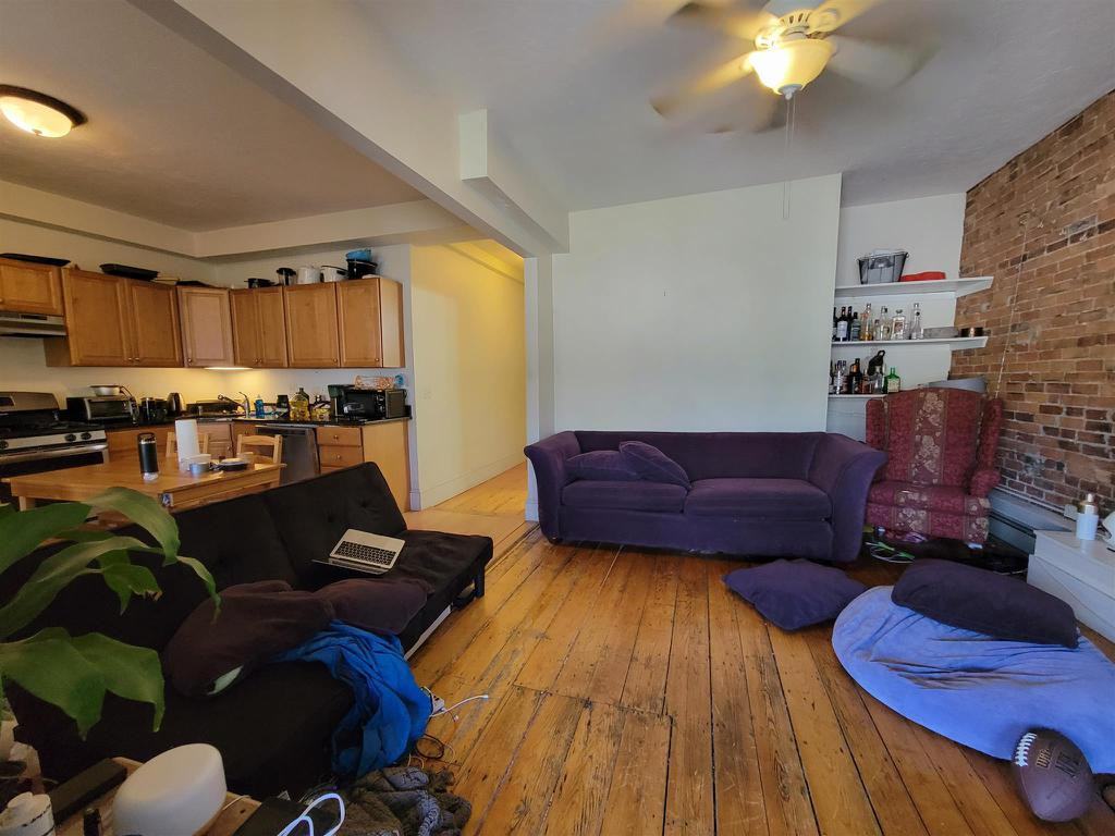 115 Hampshire St #4