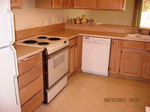 12287 SE 41st Ct - Photo 3 of 15