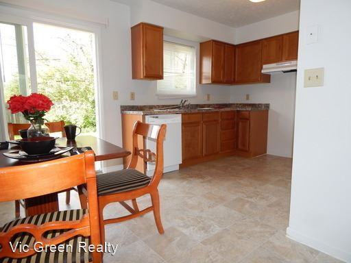 4564 Waynedale Circle - Photo 2 of 8