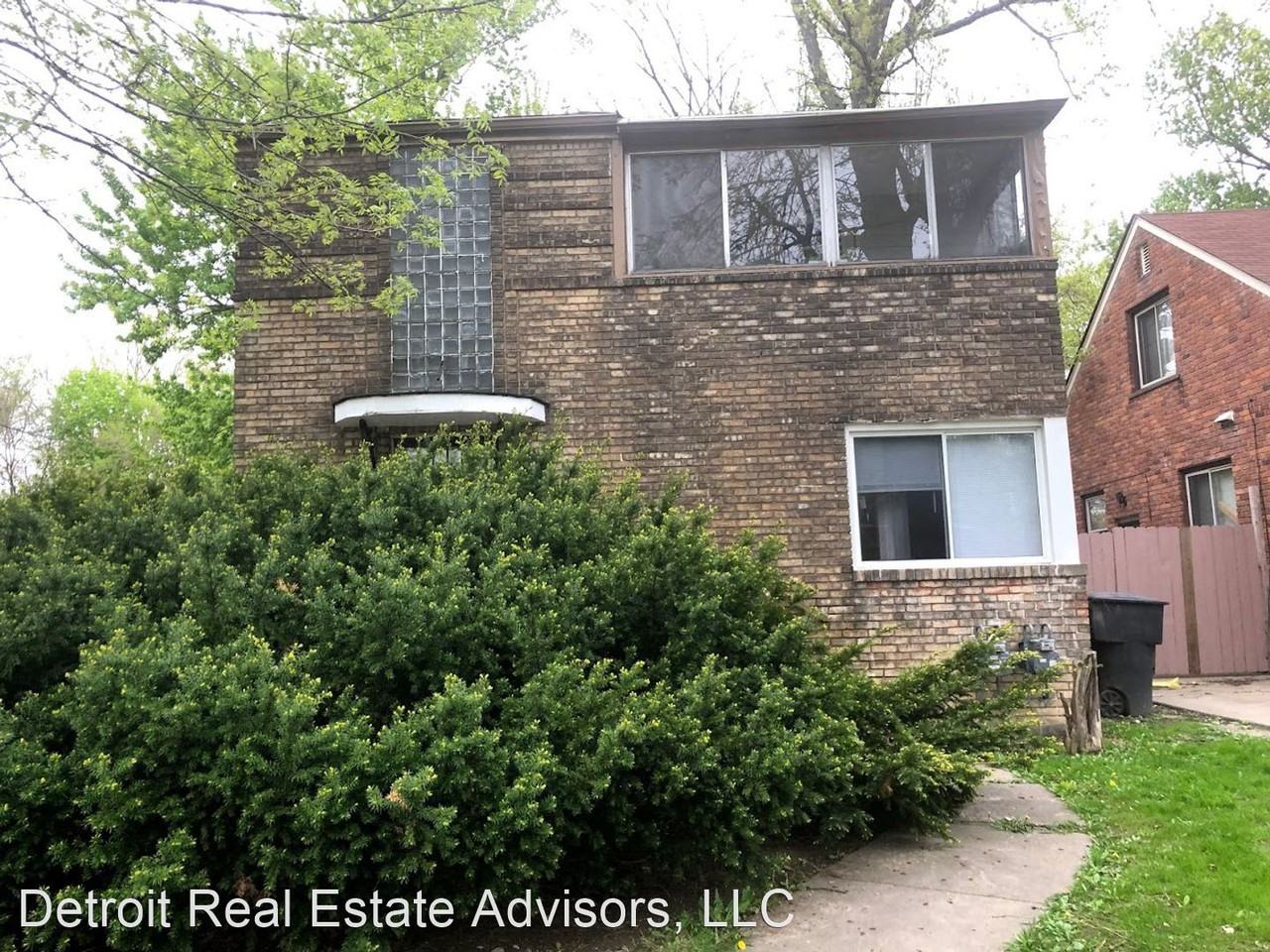 16103 - 16105 Greenview Avenue - Photo 2 of 27