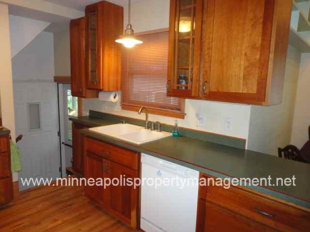 4623 Blaisdell Ave - Photo 2 of 19