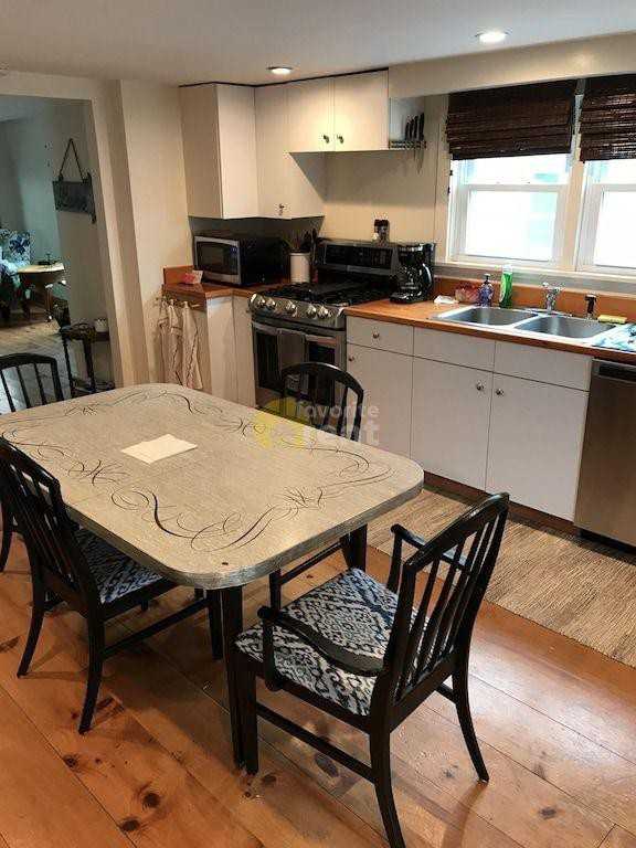 16 Washington St - Photo 3 of 5