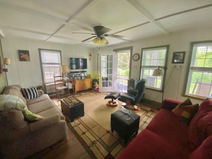 68 Lake Ave - Photo 2 of 5