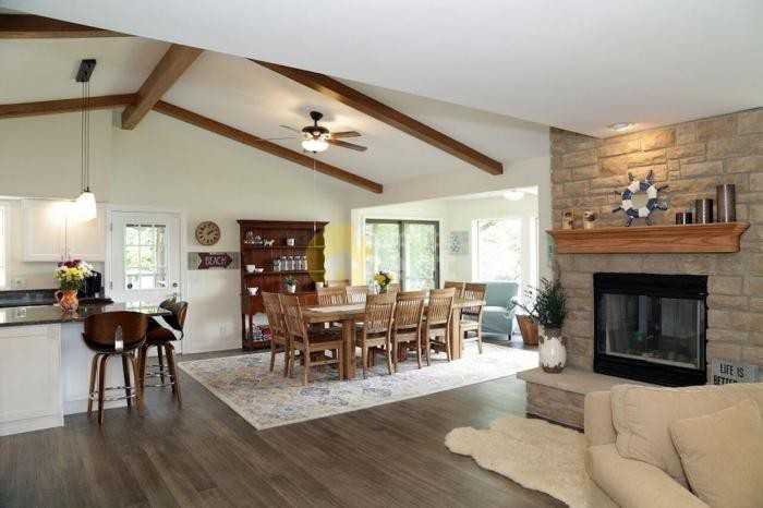 N7198 Krahn Dr - Photo 2 of 5