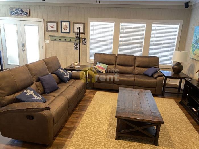 411 Lake Breeze Rd - Photo 2 of 5