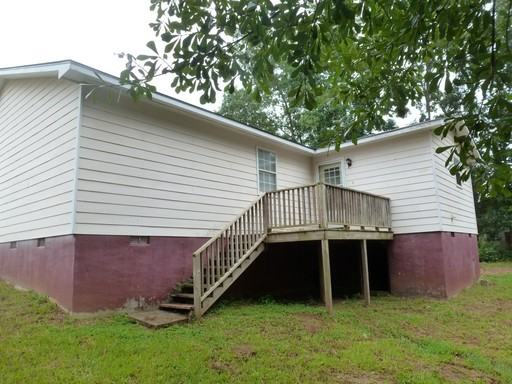 197 Reed Rd - Photo 2 of 5