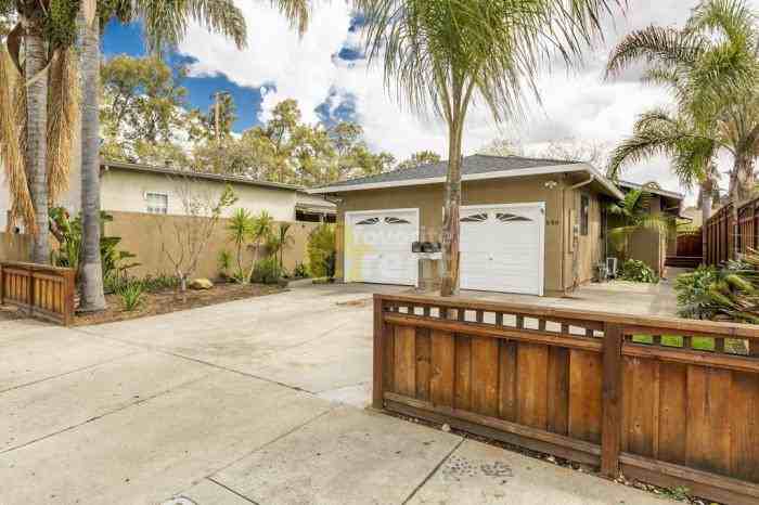 884 Delmas Ave - Photo 3 of 5