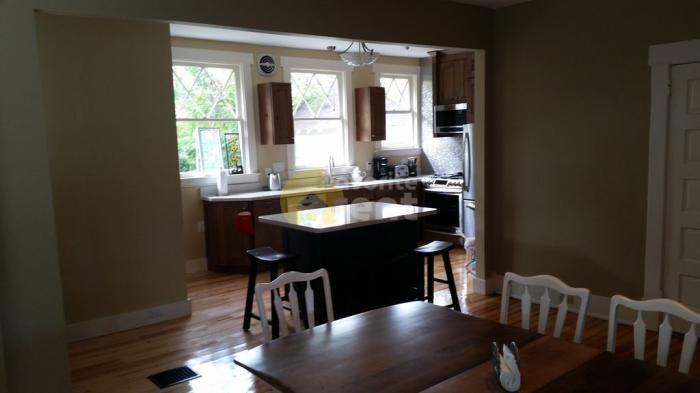 21 Broad St - Photo 2 of 5