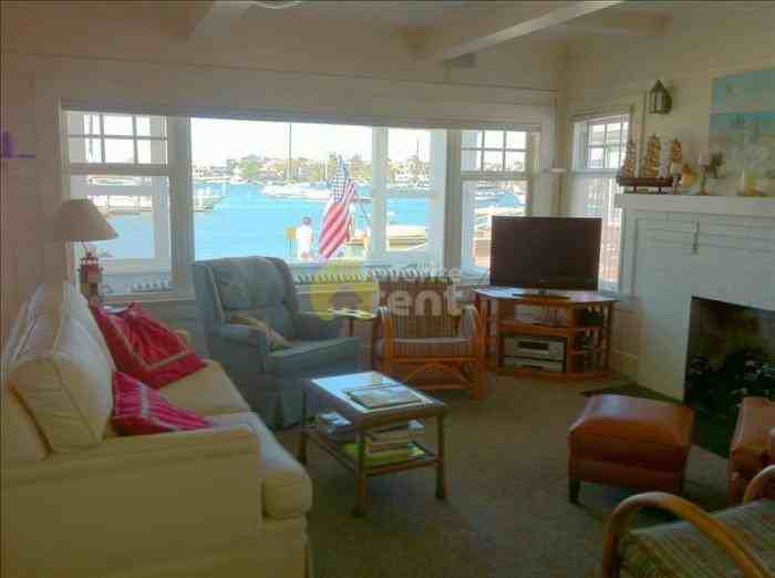 129 E Edgewater Ave - Photo 3 of 5