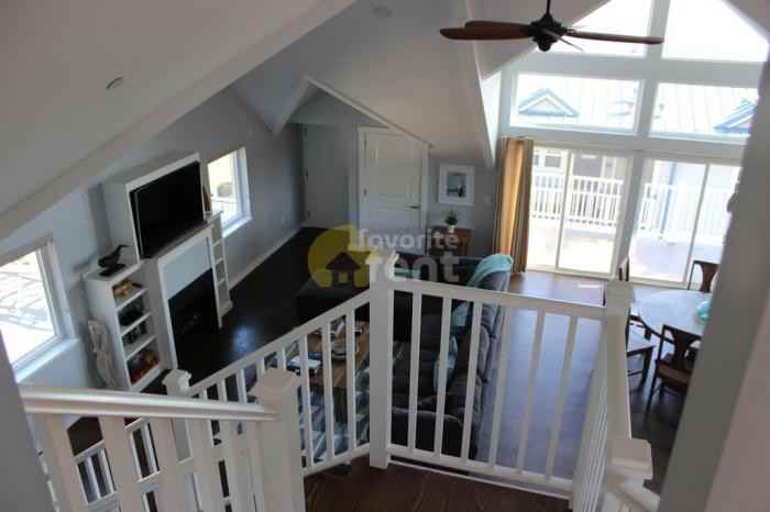 332 Princeton Ave - Photo 3 of 5