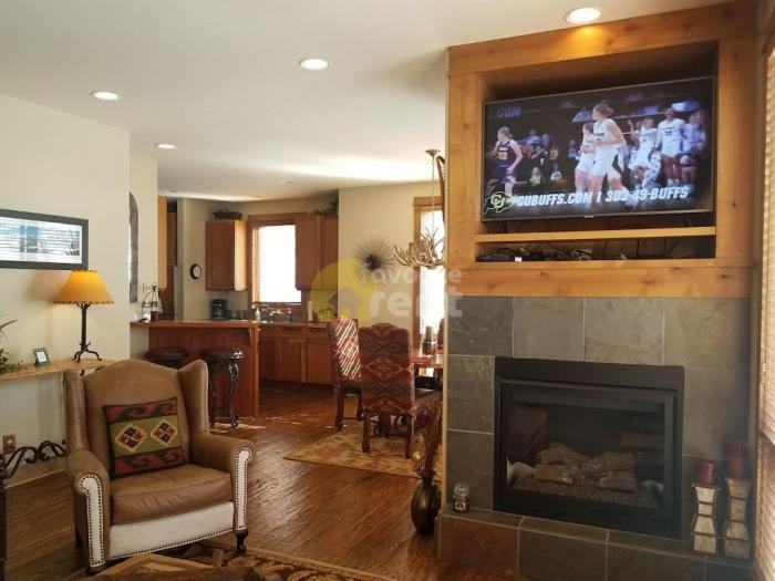 333 Adams Ranch Rd - Photo 3 of 5