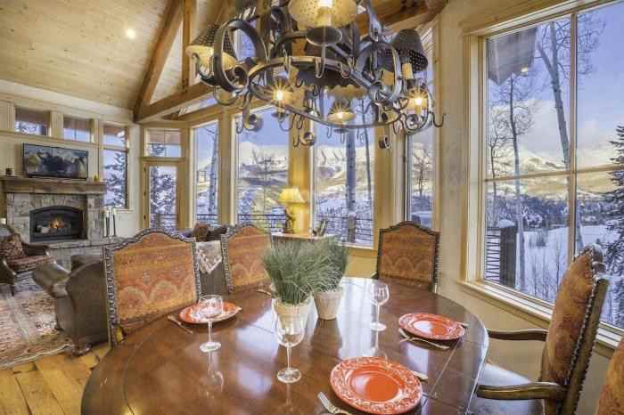 305 Fairway Dr - Photo 3 of 5