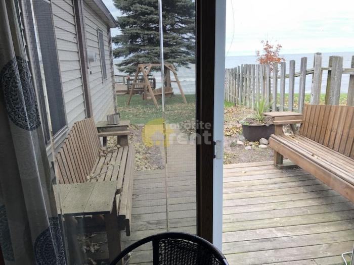 3478 Port Austin Rd - Photo 3 of 5