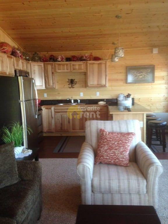 4834 Kachemak Dr - Photo 3 of 5