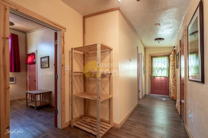 337 Main St W - Photo 2 of 5