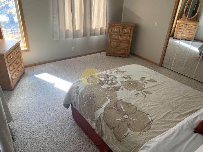 3814 Wintergreen Ln - Photo 3 of 5