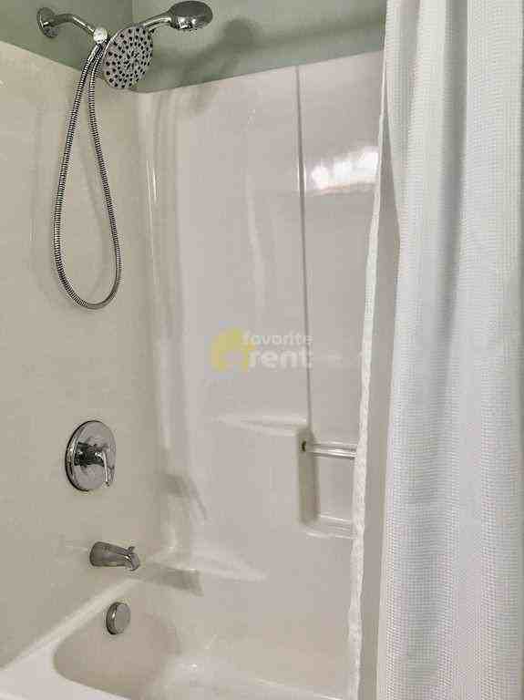 2370 Harrison Ave - Photo 3 of 5