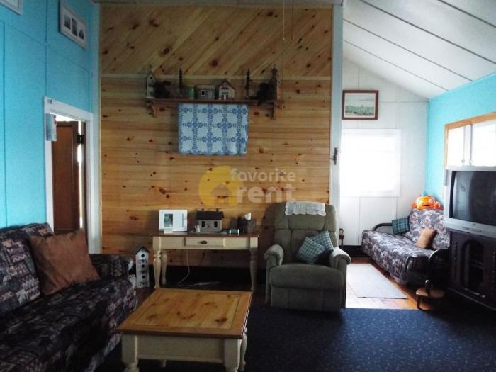 420 Crescent Bch - Photo 3 of 5