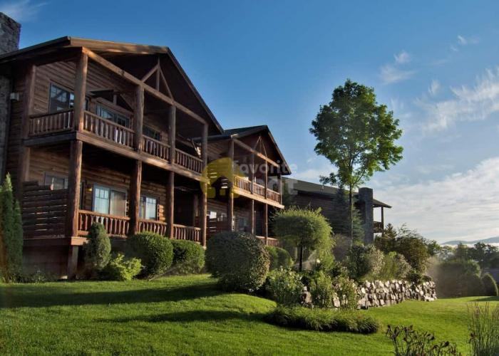 3210 Lake Shore Dr - Photo 3 of 5