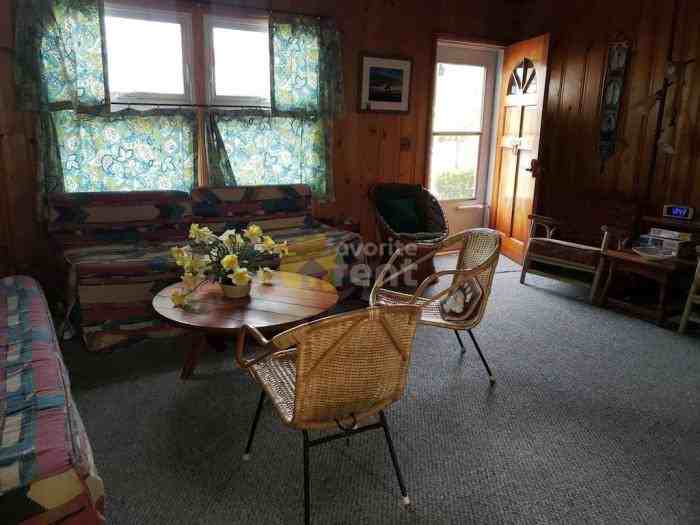 112 Mckinley Ave - Photo 2 of 5