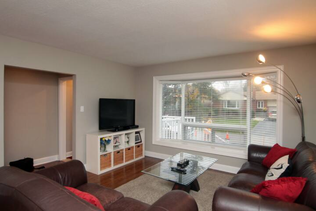 2 Duncairn Dr - Photo 2 of 31