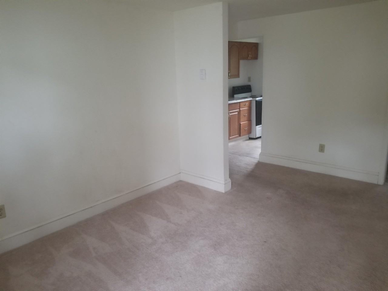 386 Cherrydale Ave #386 - Photo 2 of 5