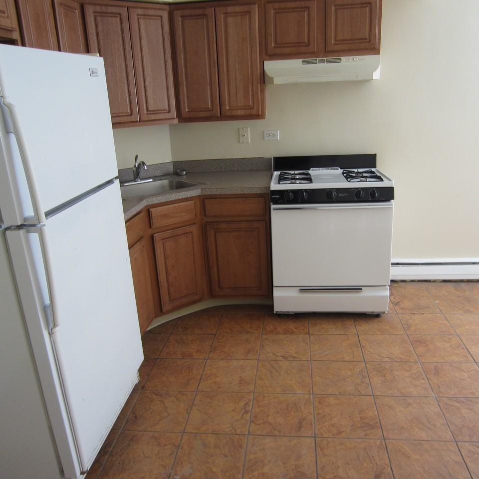 1601 South 58th Avenue #BN - Photo 3 of 6