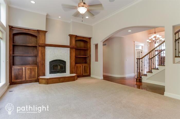 18060 Nw 127th Ct - Photo 3 of 16