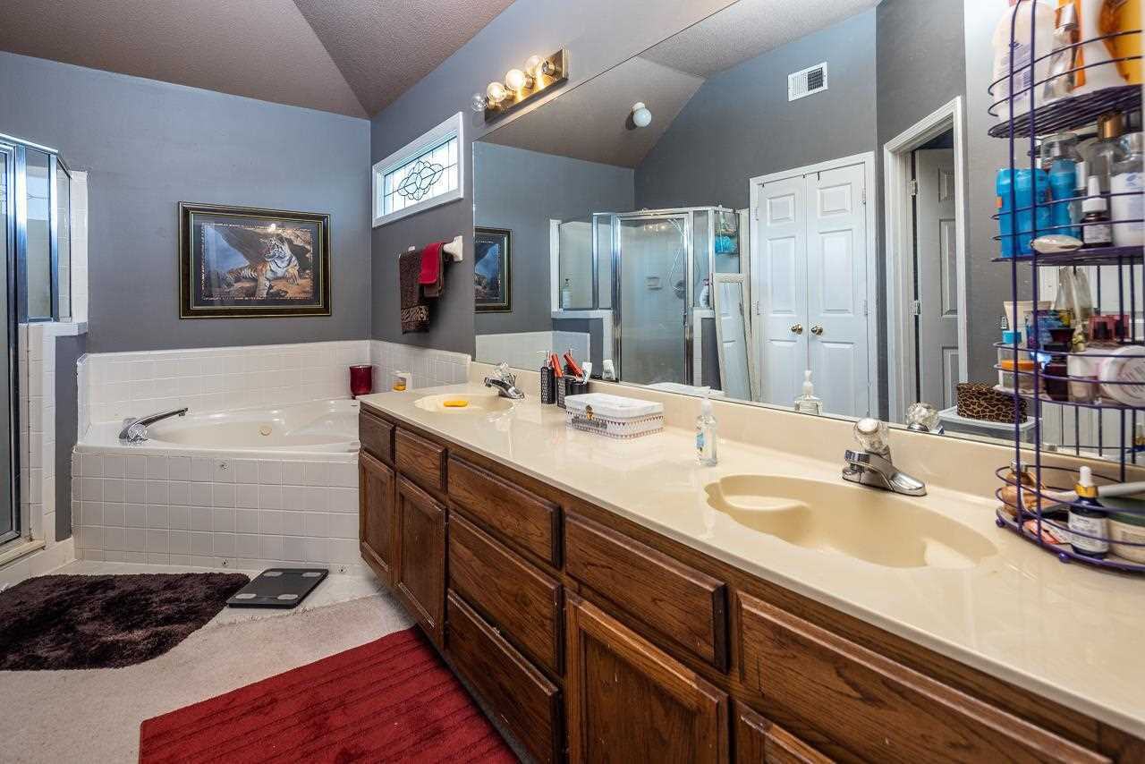 6920 Kindle Station Cv #1 - Photo 3 of 46