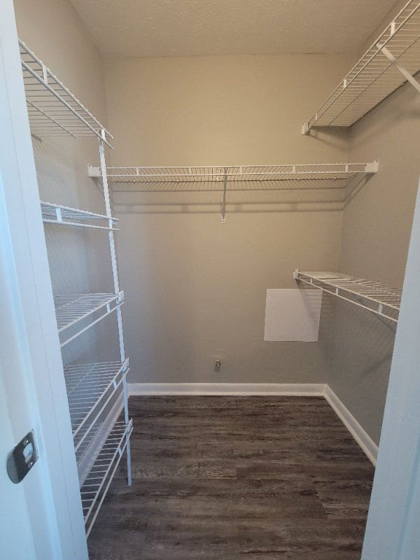 673 Bartons Landing Pl #5 - Photo 2 of 17