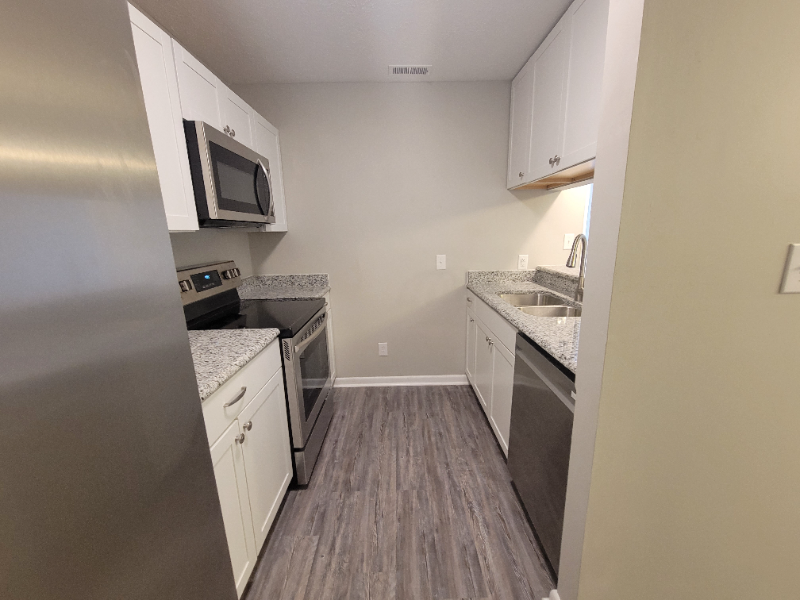 673 Bartons Landing Pl #5 - Photo 7 of 17