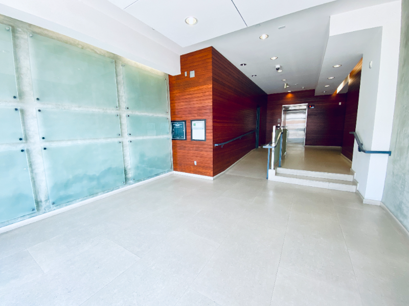 12028 Wilshire Blvd - Photo 3 of 33