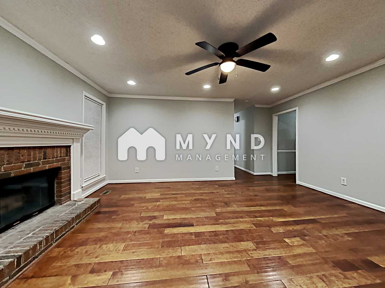 5005 Sunset Cir - Photo 2 of 20