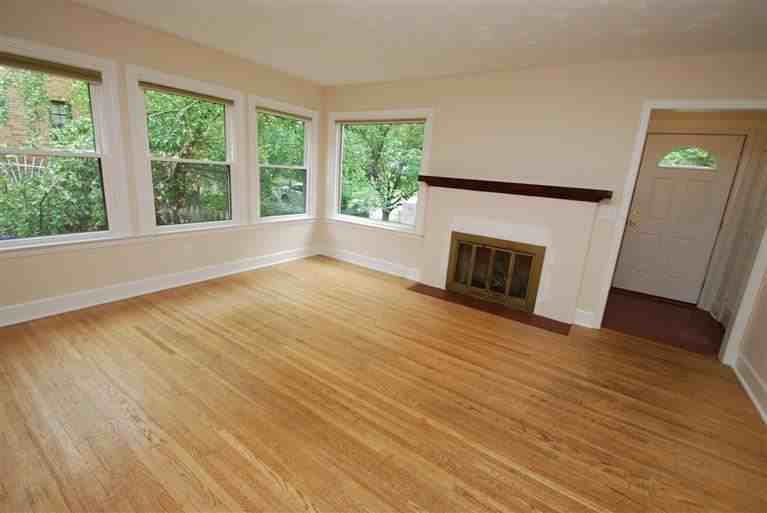 1307 Gardner Ave - Photo 3 of 37