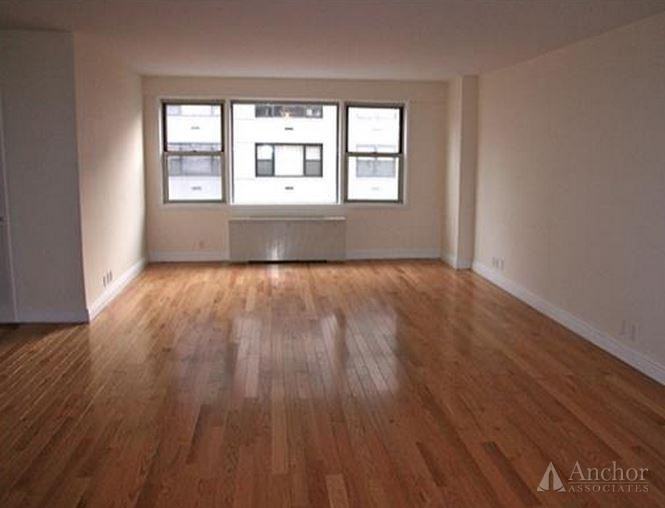 E 75th St #6E