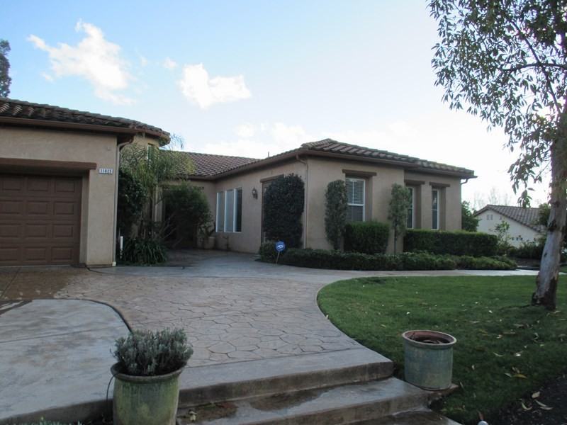 11025 Wyndemere Ln - Photo 2 of 21