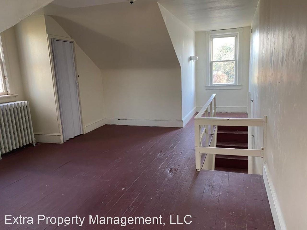 149 Phillips Ave - Photo 3 of 13