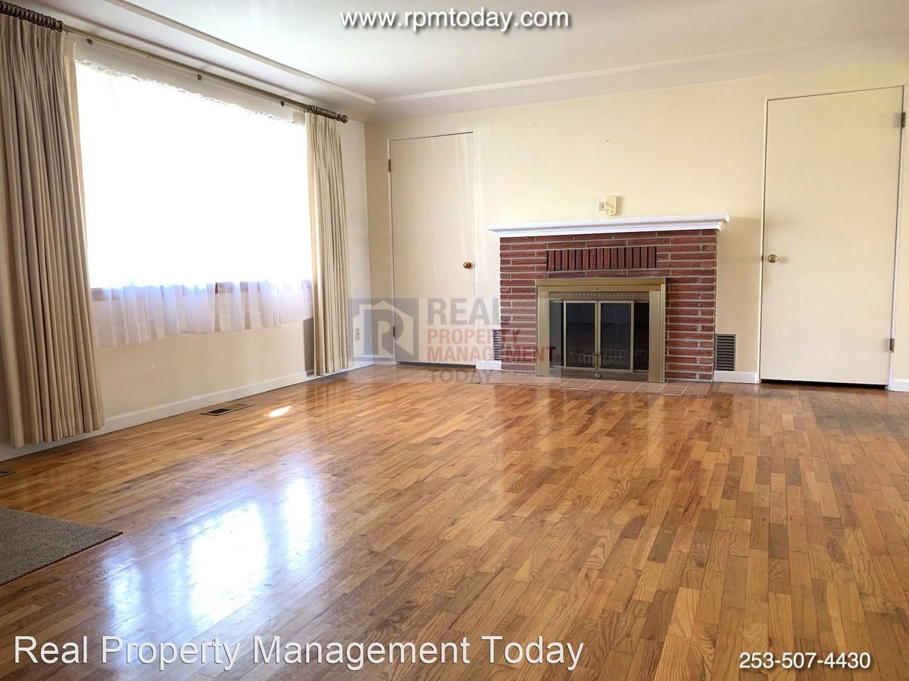 1805 18th Ave - Photo 2 of 13