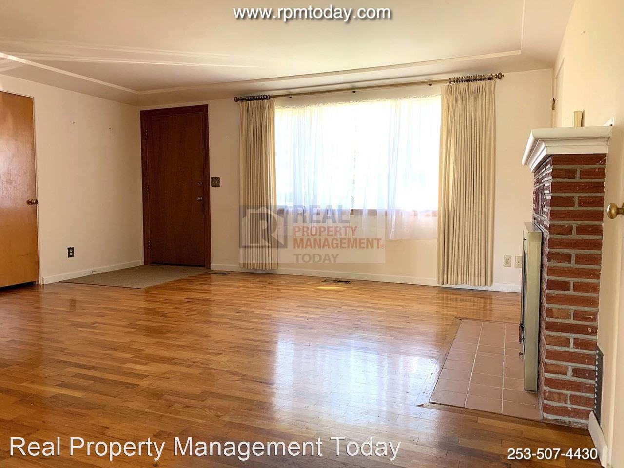 1805 18th Ave - Photo 3 of 13