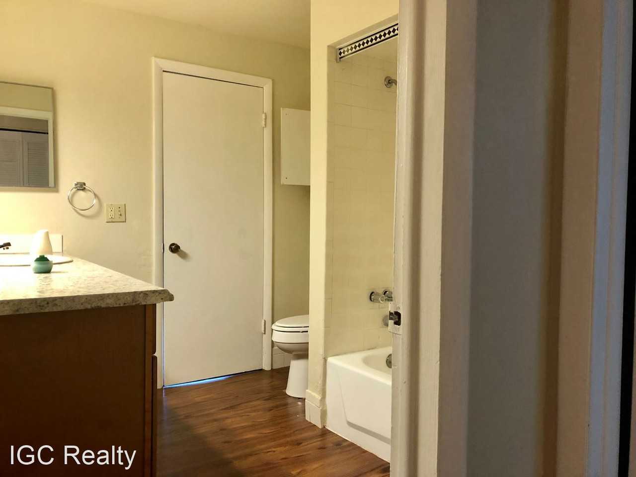 1612 Mitchell Street - Photo 3 of 10