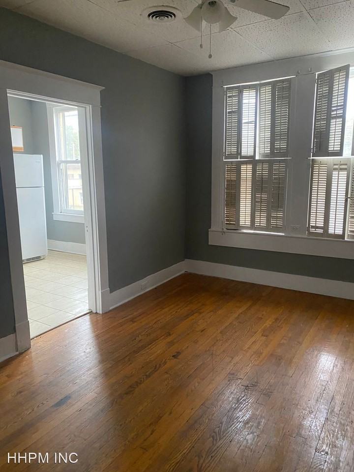 3928 North Jackson Highway - Photo 3 of 6