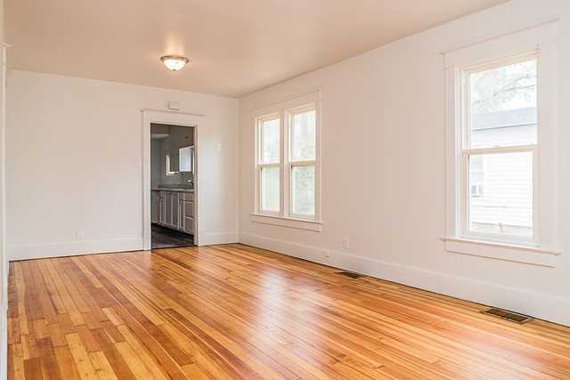 508 W 23Rd St - Photo 2 of 22